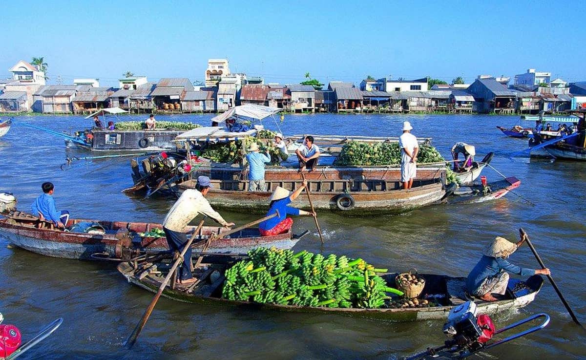 Chợ nổi Châu Đốc