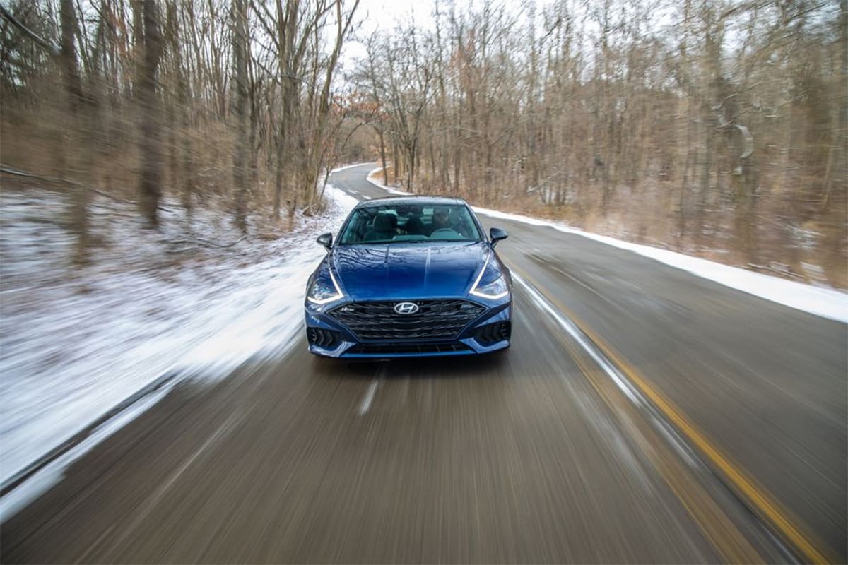 Có nên mua Hyundai Sonata 2022 cũ không?