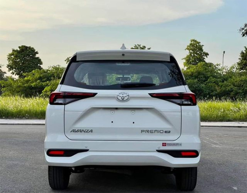 Đánh giá đuôi xe Toyota Avanza 2023