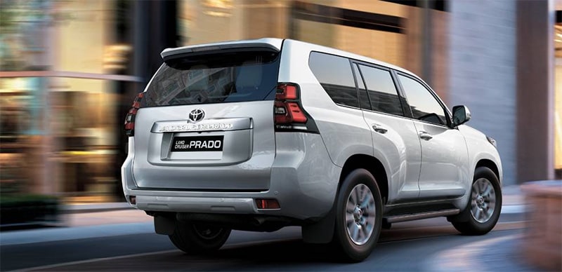 Đánh giá ngoại thất đuôi xe Toyota Land Cruiser 2018