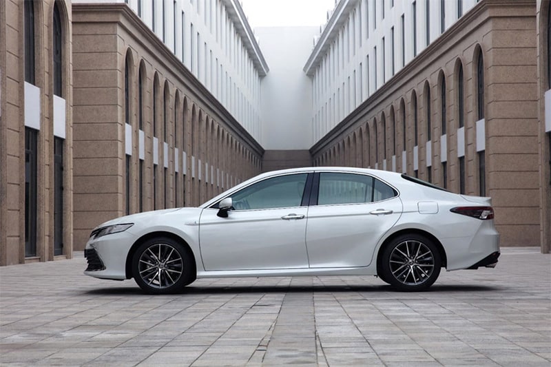 Đánh giá ngoại thất thân xe Toyota Camry 2023