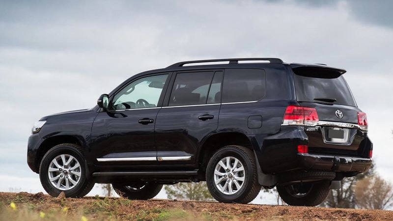 Đánh giá ngoại thất thân xe Toyota Land Cruiser 2019