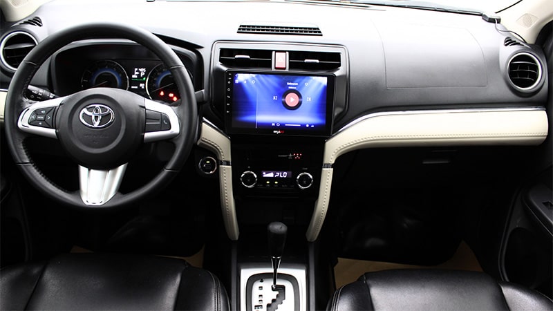 Đánh giá nội thất xe Toyota Rush 2021