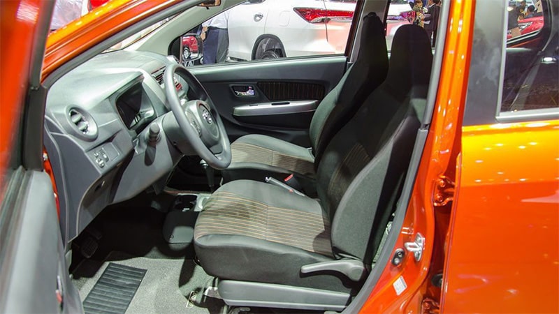 Đánh giá nội thất xe Toyota Wigo 2019