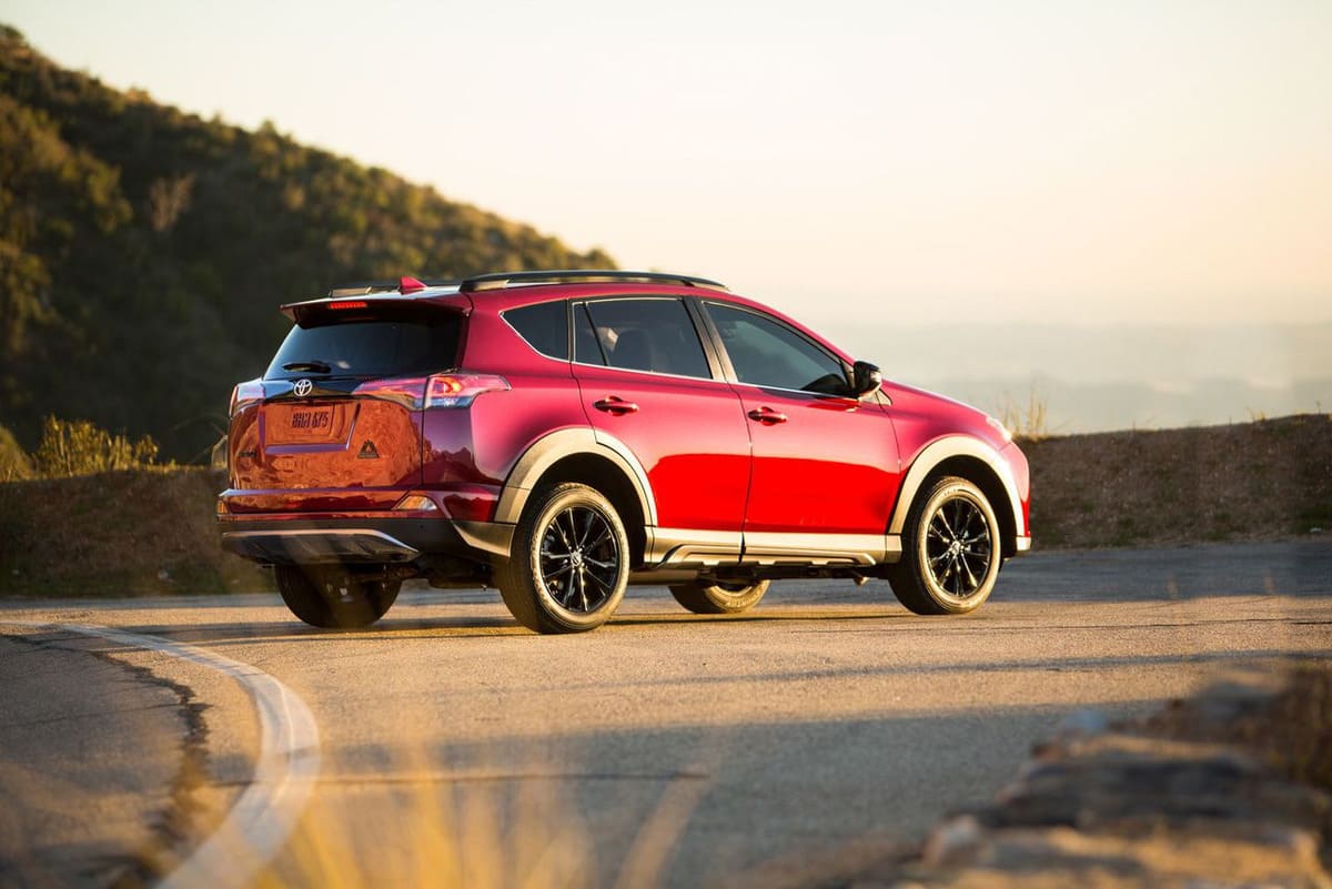 Đánh giá Toyota Rav4 2018