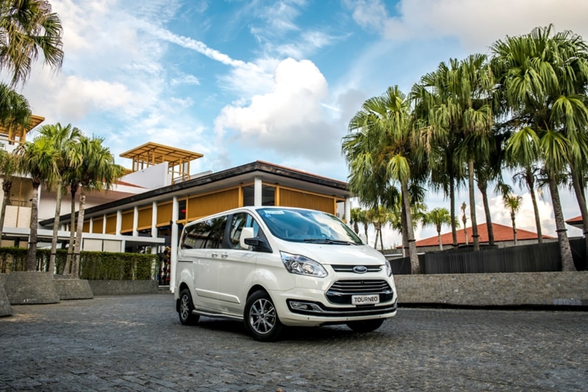 Đầu xe giúp người lái có tầm quan sát thoáng khi điều khiển