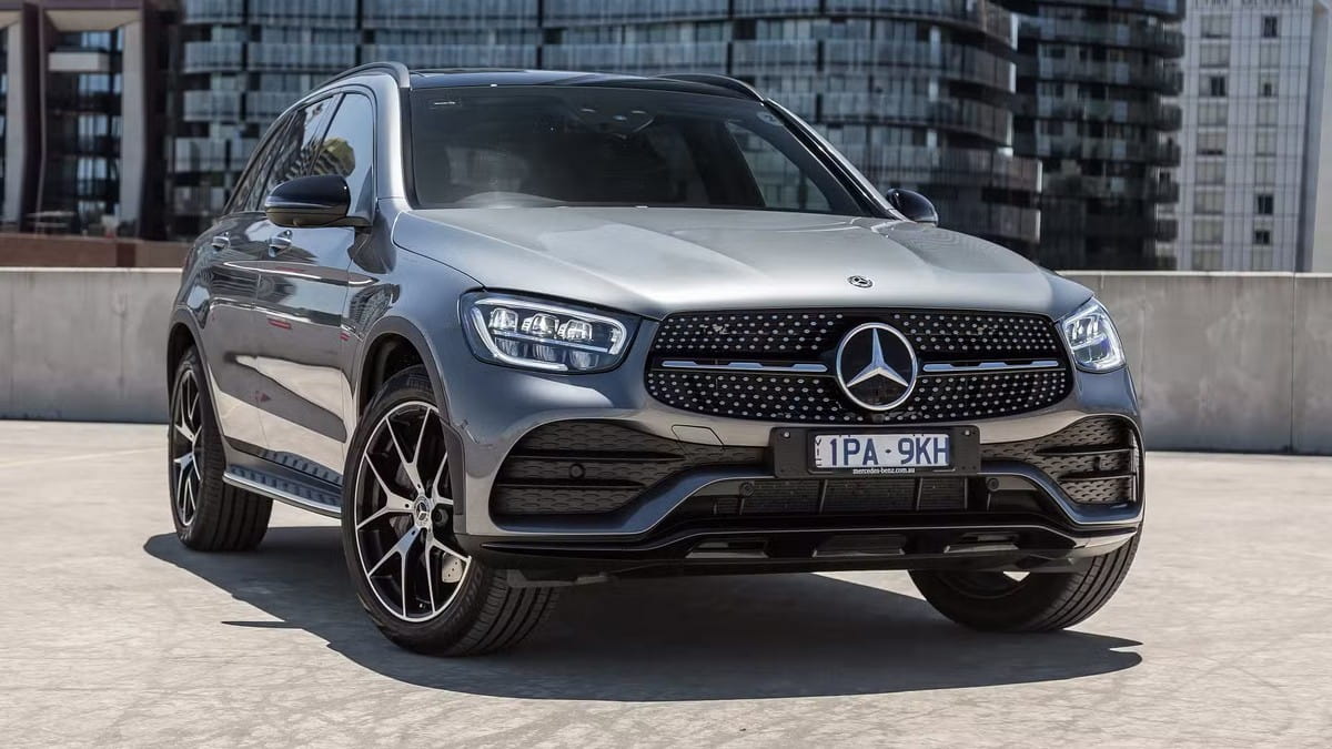 Đầu xe Mercedes GLC