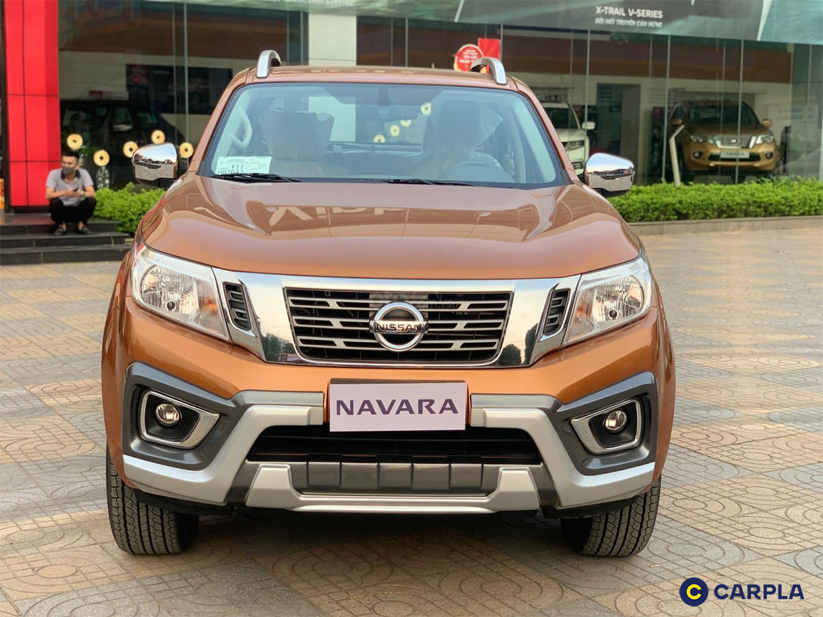Thiết kế phần trước xe Nissan Navara 2020 mạnh mẽ