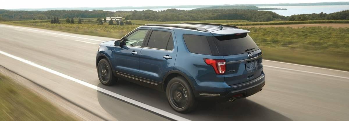 Ford Explorer 2019 trang bị động cơ EcoBoost 2,3 lít vận hành êm ái vượt địa hình dễ dàng
