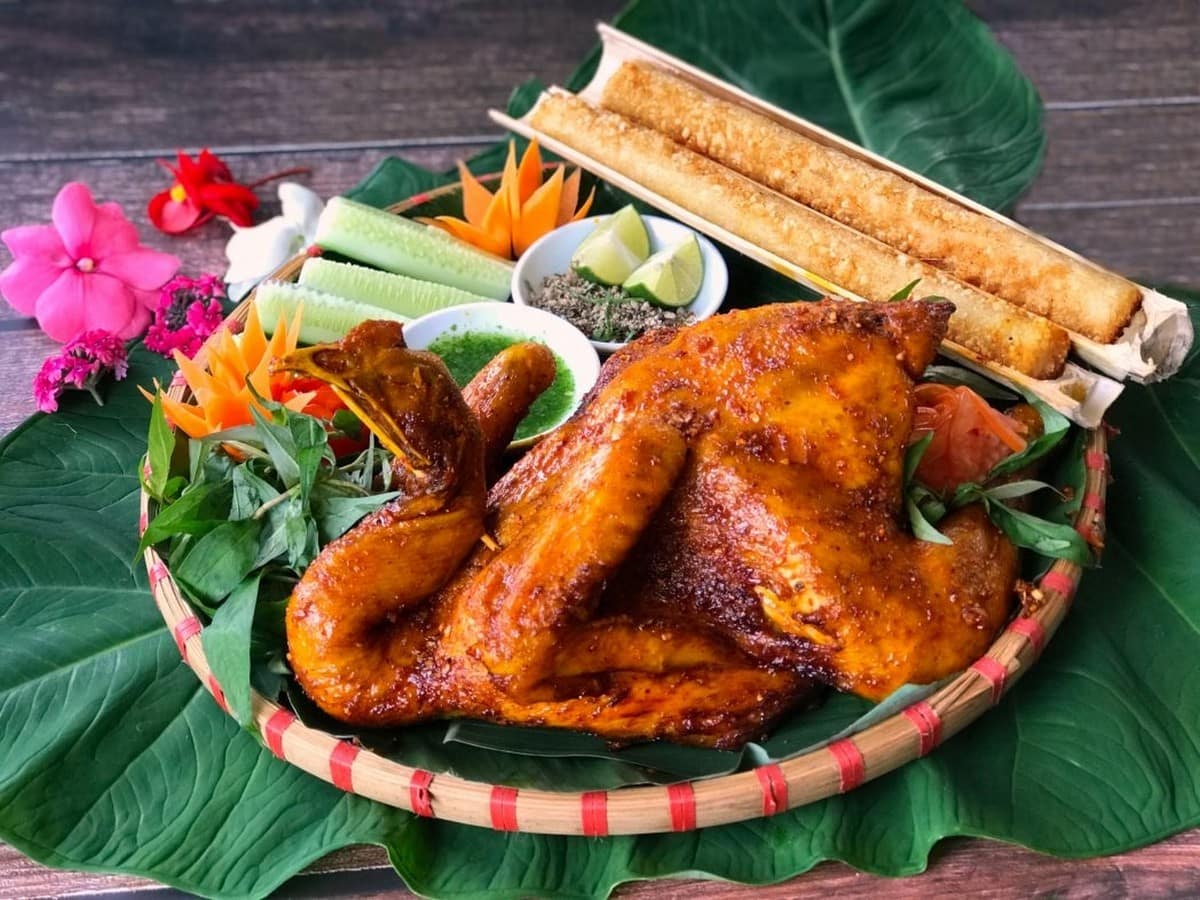 Gà đồi nướng Tam Đảo