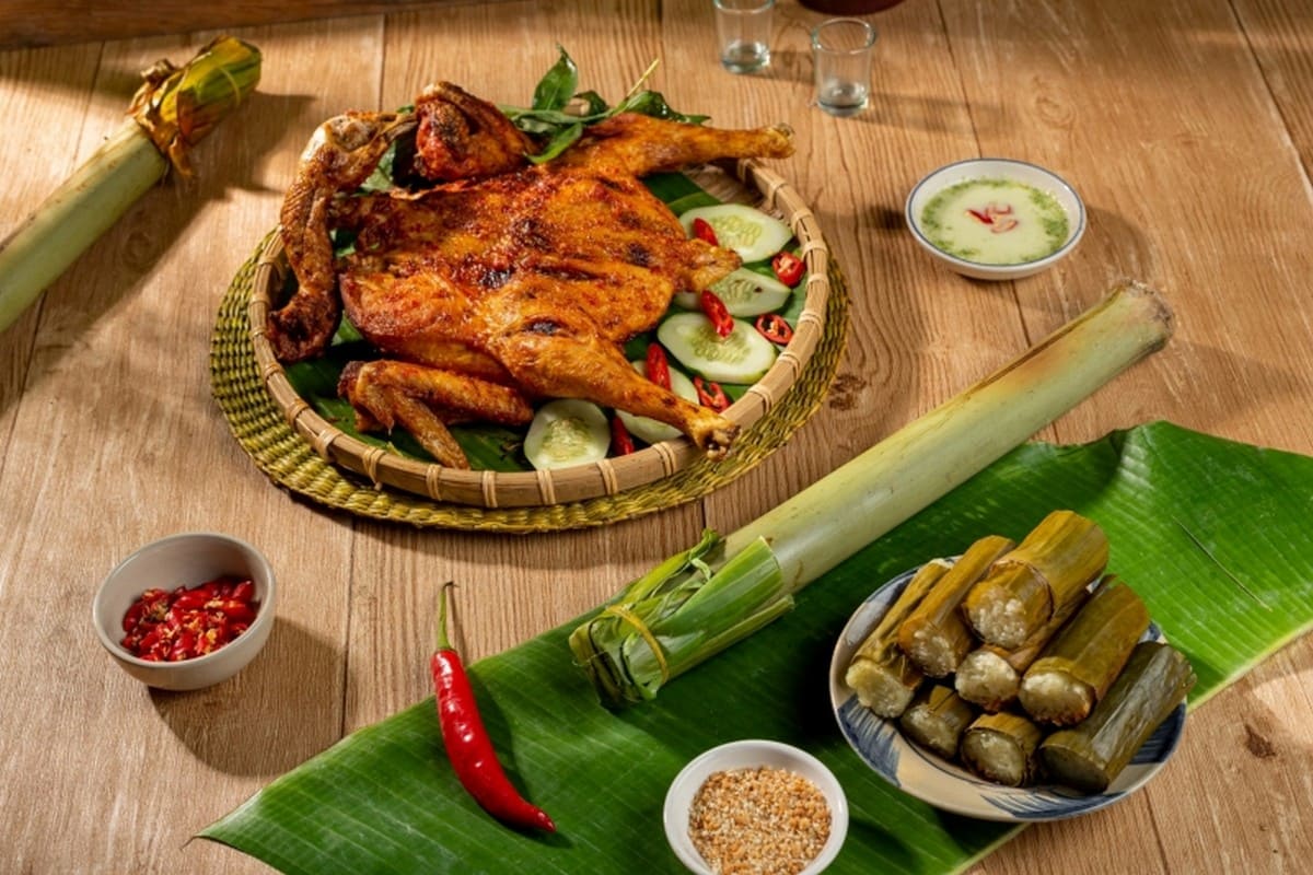 Gà nướng bản địa