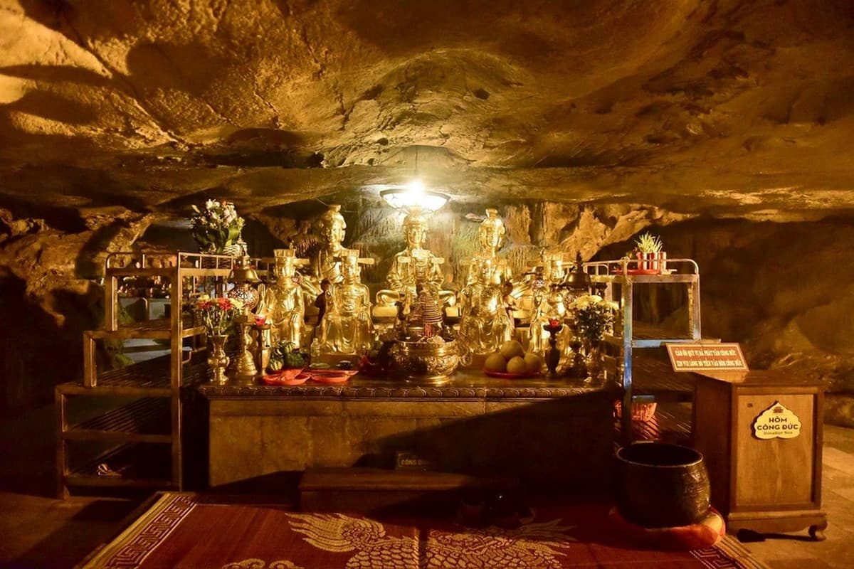 Hang động chùa Bái Đính