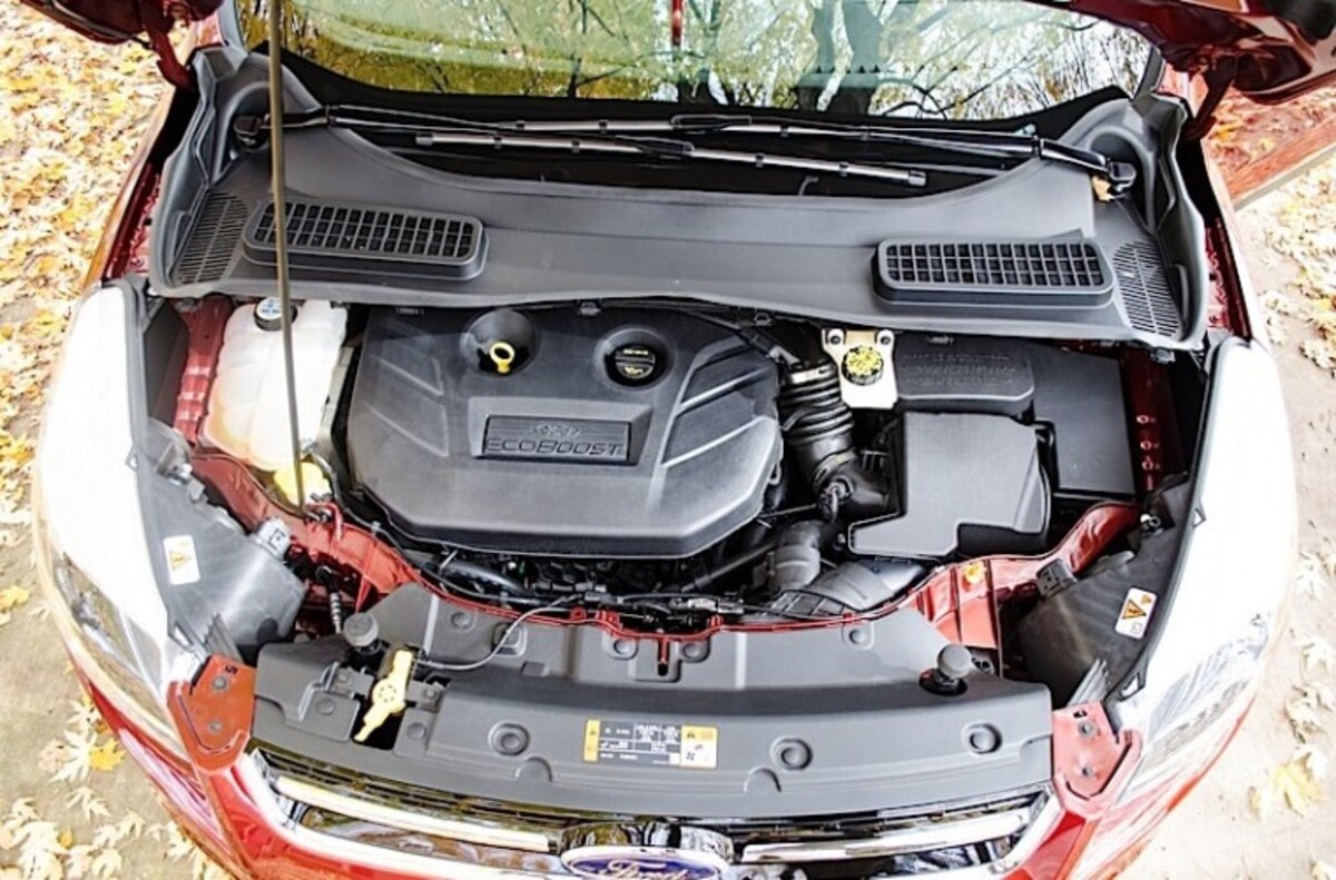 Hãng trang bị động cơ EcoBoost I-4 2.0L