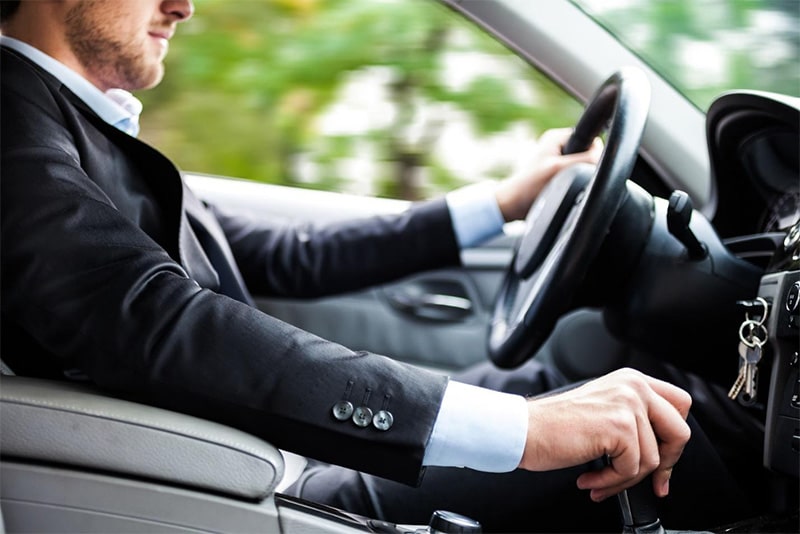 Hướng dẫn chi tiết cách xử lý khi xe ô tô bị kẹt ga