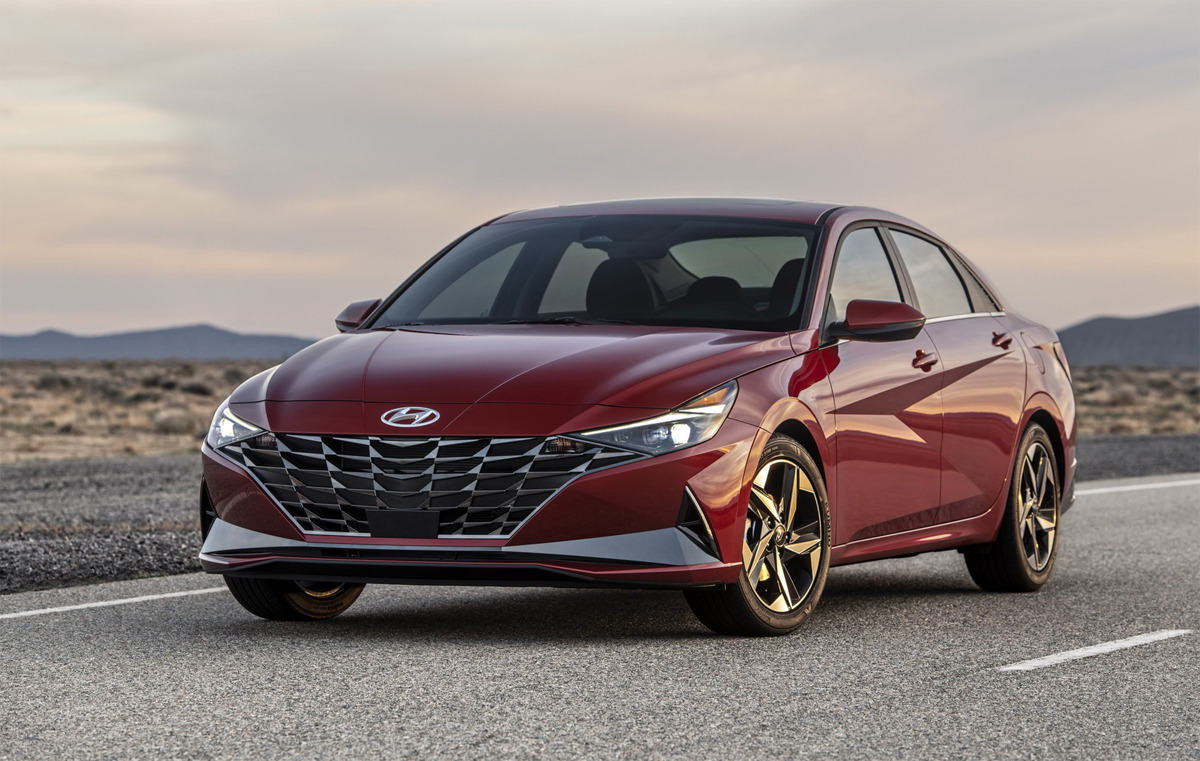 Hyundai Elantra 2020 có thiết kế mới theo ngôn ngữ "Sensual Sportiness"