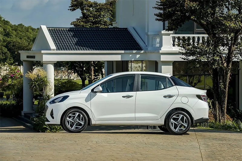 Xe ô tô cũ giá rẻ dưới 400 triệu Hyundai Grand i10 Sedan 1.2 MT