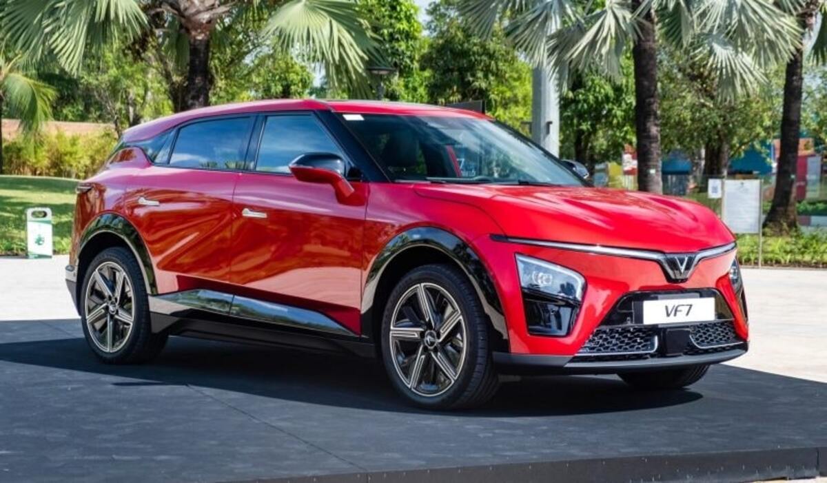 Khả năng vận hành mạnh mẽ, mượt mà với động cơ hệ dẫn động cầu trước