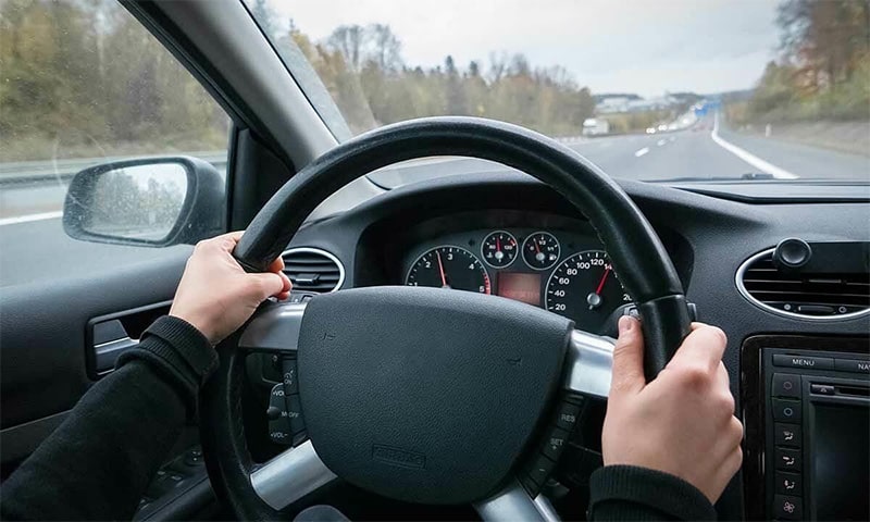 Khi nào cần thực hiện bổ sung nước làm mát ô tô?