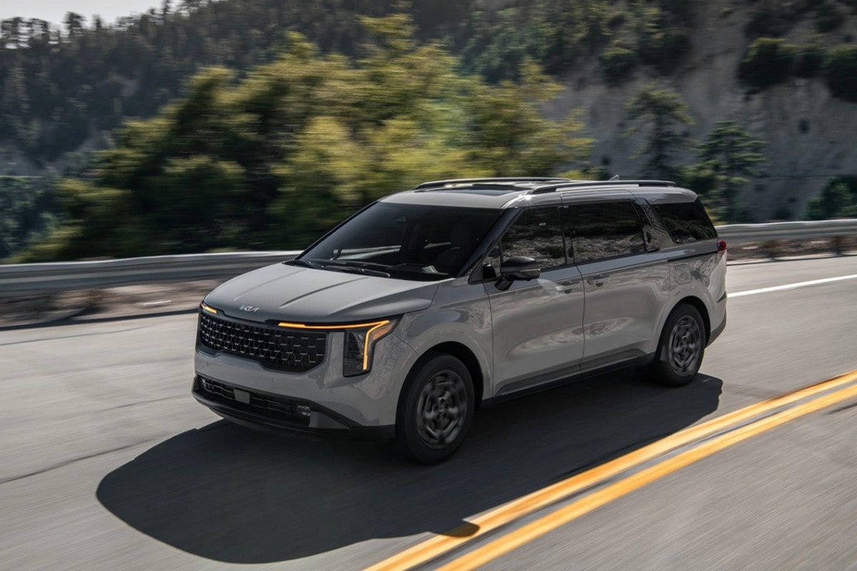 Kinh nghiệm lựa chọn đơn vị thuê xe Carnival