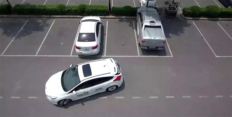 Kinh nghiệm lui xe vào chuồng