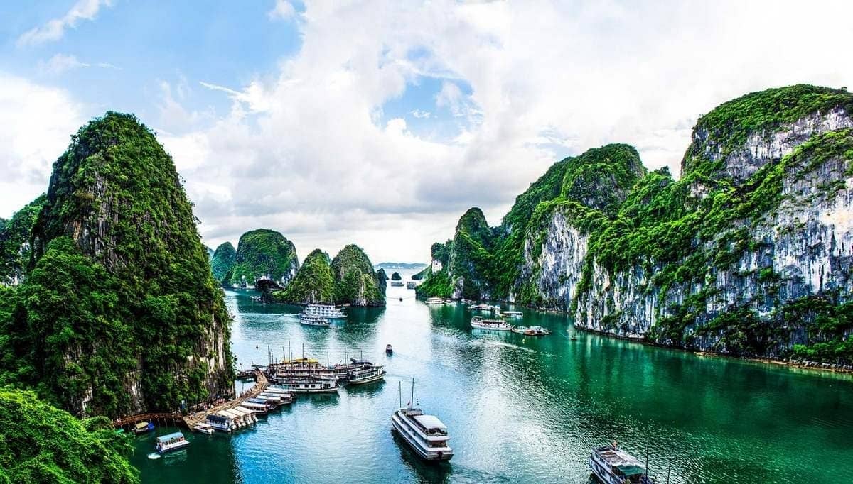 Làng chài Ba Hang