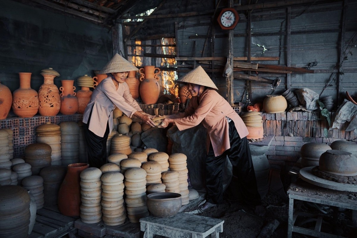 Làng gốm Thanh Hà