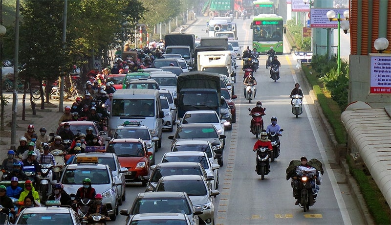 Lỗi ô tô lấn làn