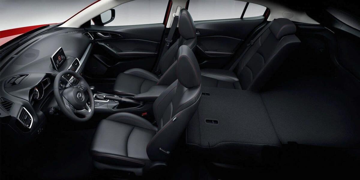 Màn hình giải trí 8.8inch trên xe Mazda 3 2021
