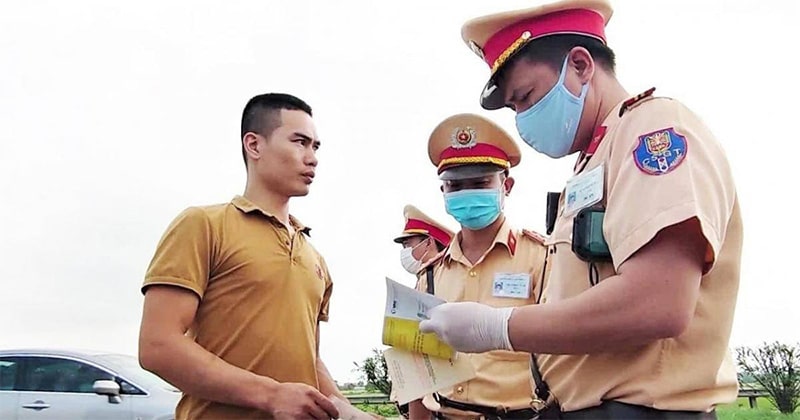 Mất giấy tờ ô tô có bị phạt không?