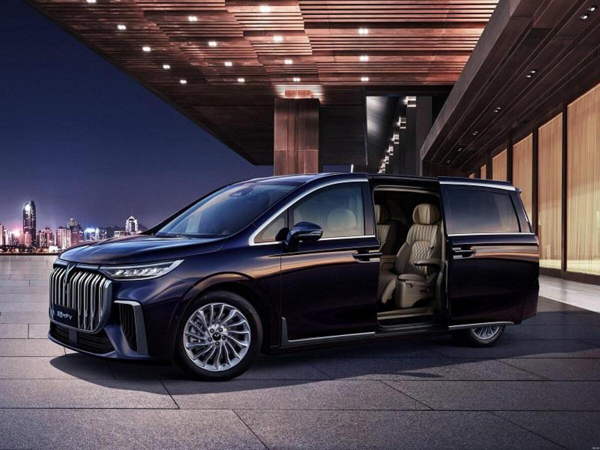 Mẫu xe MPV hạng sang đi cùng thiết kế và nội thất, tiện ích sang trọng, đẳng cấp nhất