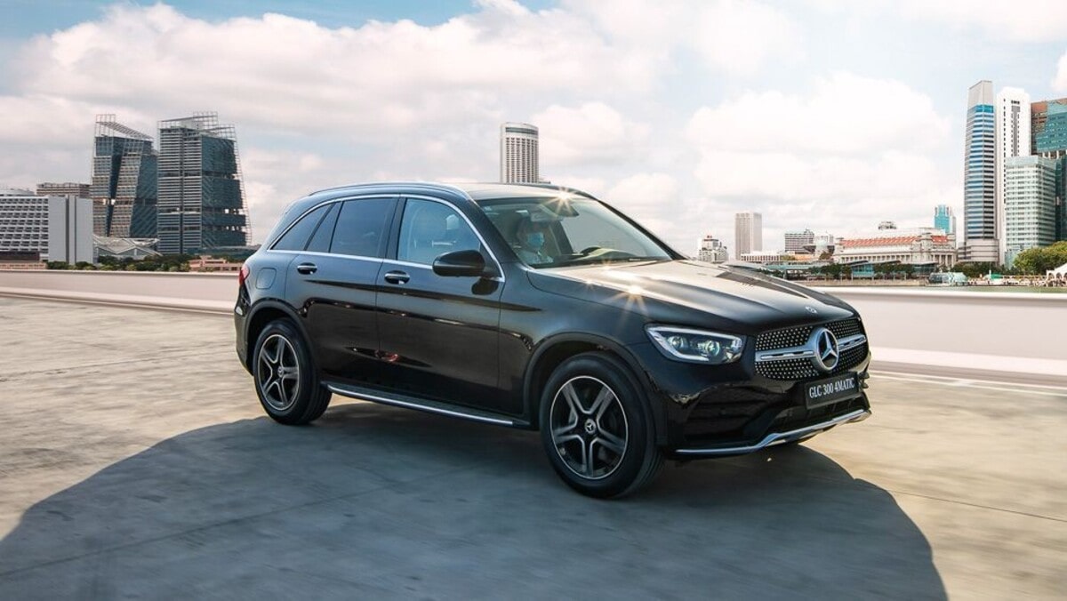 Mercedes-Benz GLC 300 là xe SUV cỡ nhỏ hạng sang 