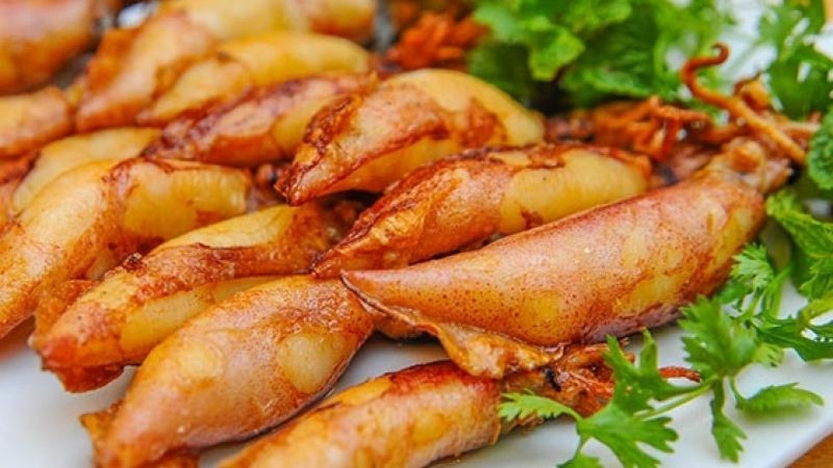 Mực trứng chiên