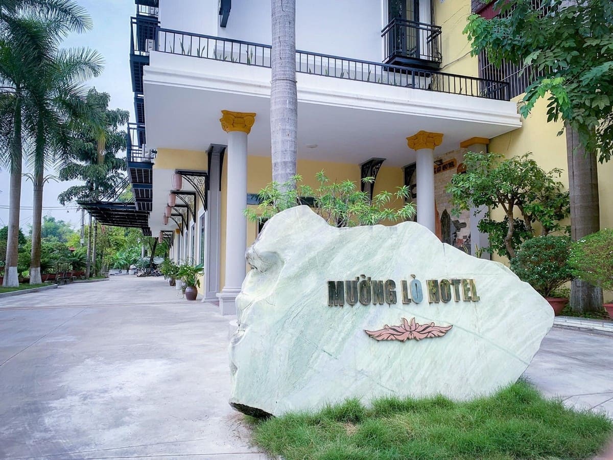 Mường Lò hotel