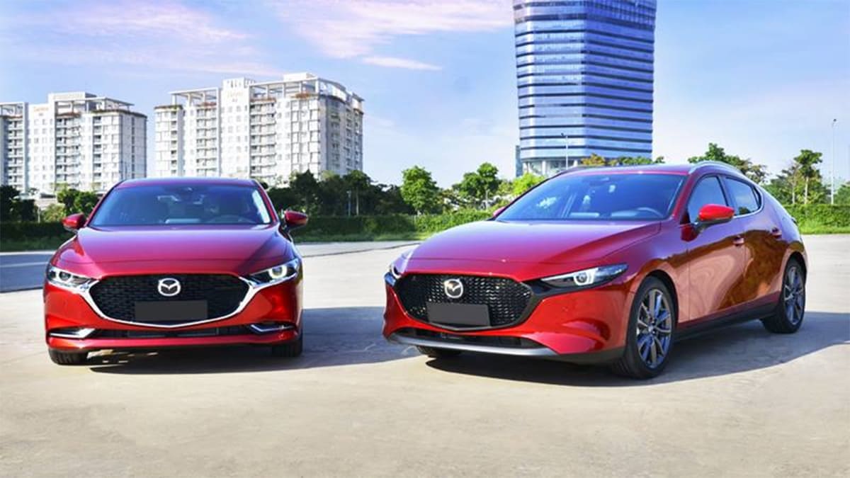 Nên lựa chọn phiên bản nào của Mazda 3