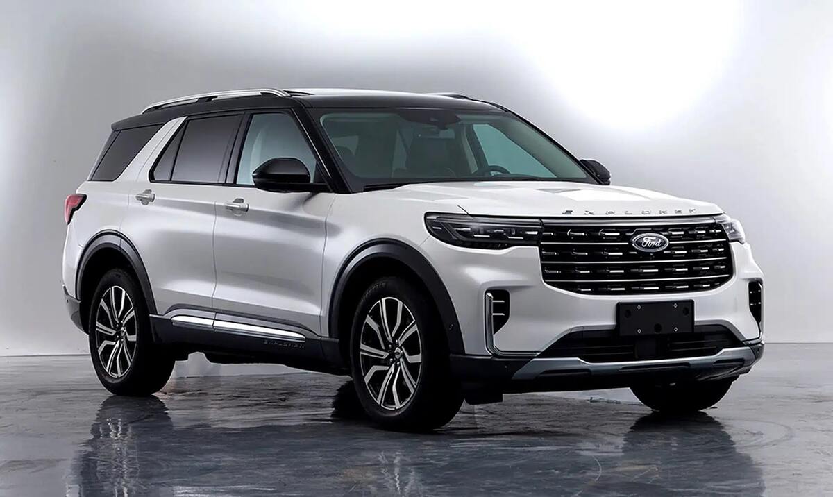 Nét mềm mại không kém phần khỏe khoắn của xe Ford Explorer 2023