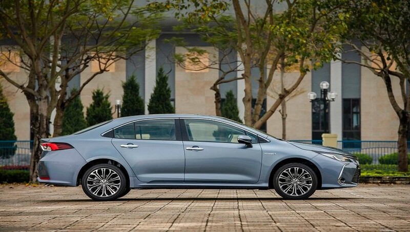 Toyota Corolla Altis 2025 áp dụng ngôn ngữ thiết kế Prestige