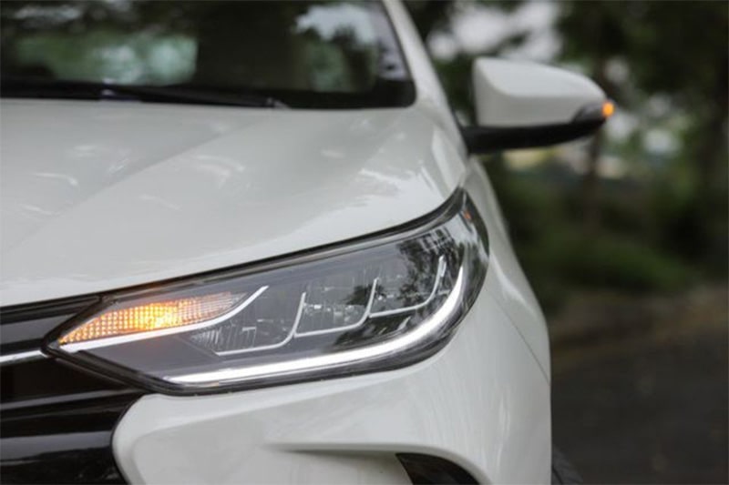 Ngoại thất đầu xe Toyota Vios 2022