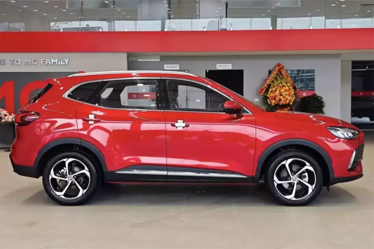 Ngoại thất thân xe MG HS