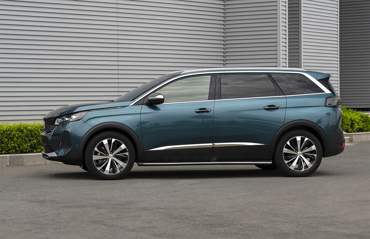 Ngoại thất thân xe Peugeot 5008