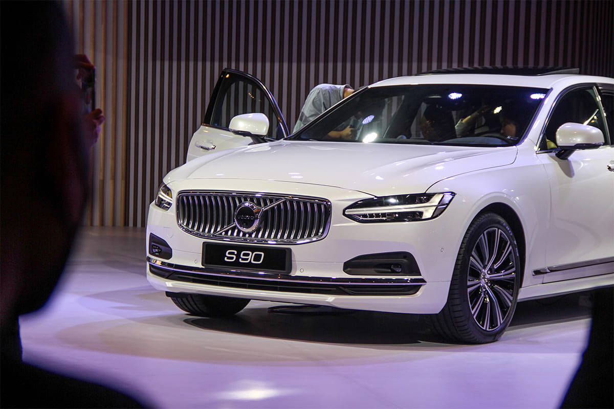 Ngoại thất xe Volvo S90