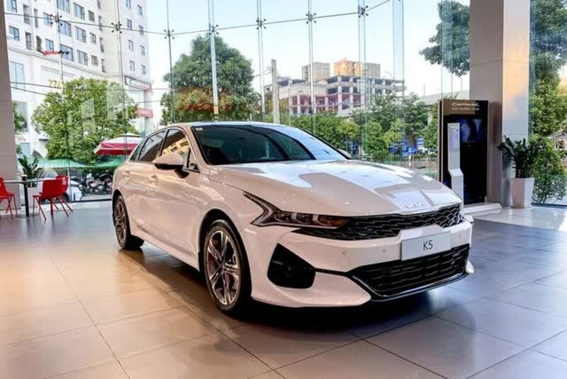 Ngoại thất xe KIA K5