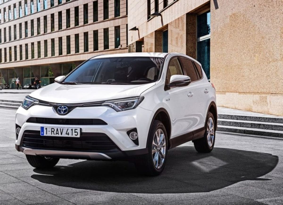 Ngoại thất xe Toyota Rav4 2018