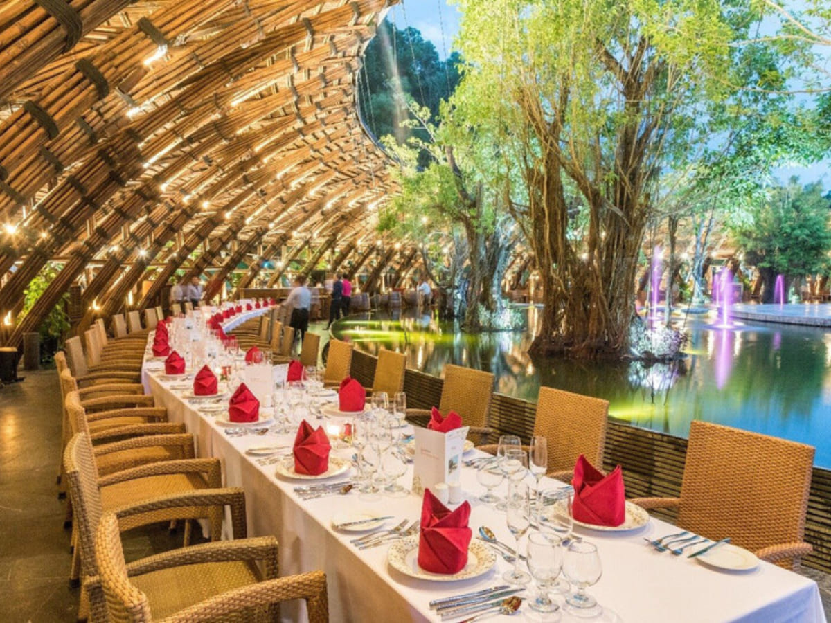 Nhà hàng ăn tại Đại Lải