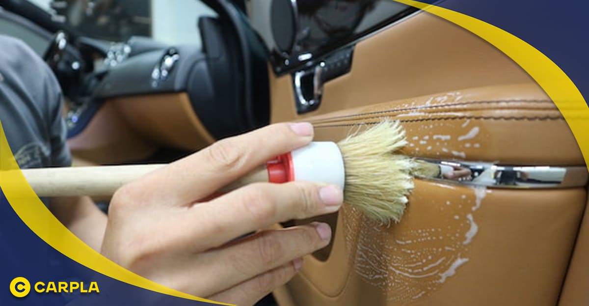 Những vị trí nào cần vệ sinh nội thất ô tô định kỳ?