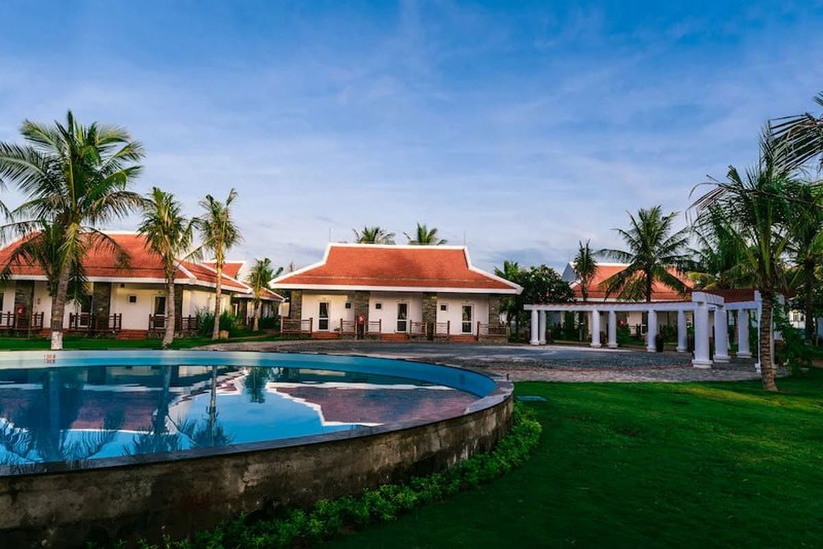 Ninh Thuận Retreat