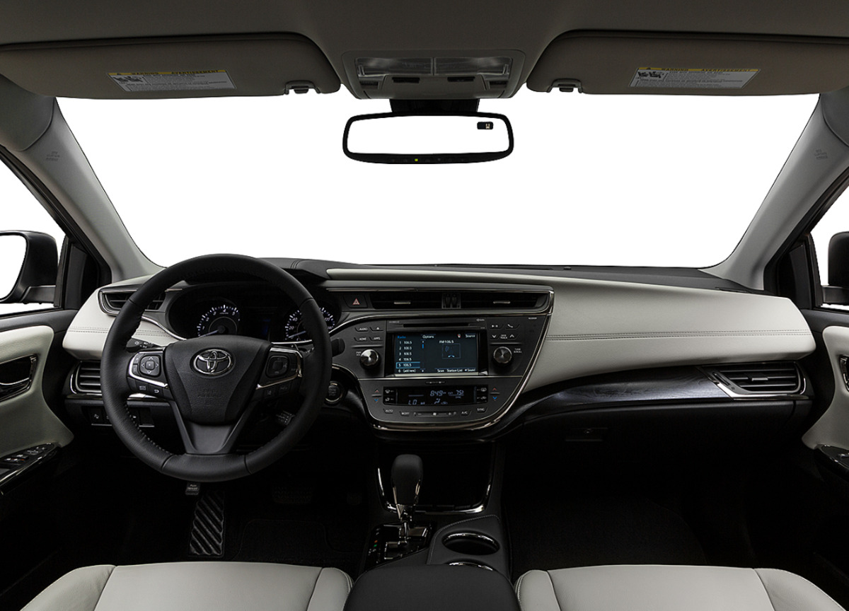 Nội thất của Toyota Avalon 2018 rất rộng rãi, mang lại cảm giác trải nghiệm thú vị