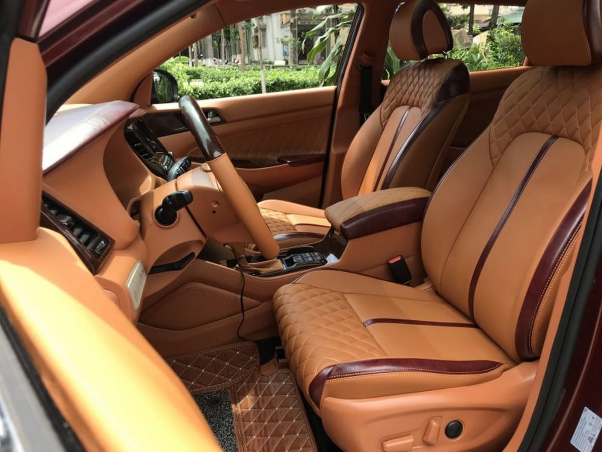 Nội thất ô tô phù hợp với gia chủ tuổi Bính Thìn