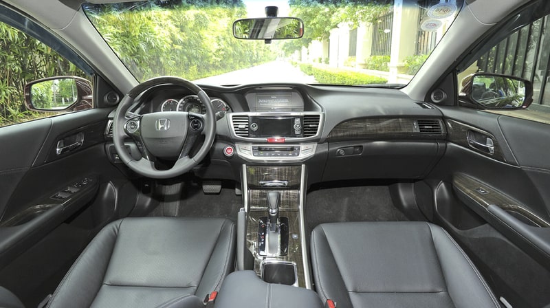 Nội thất xe Honda Accord