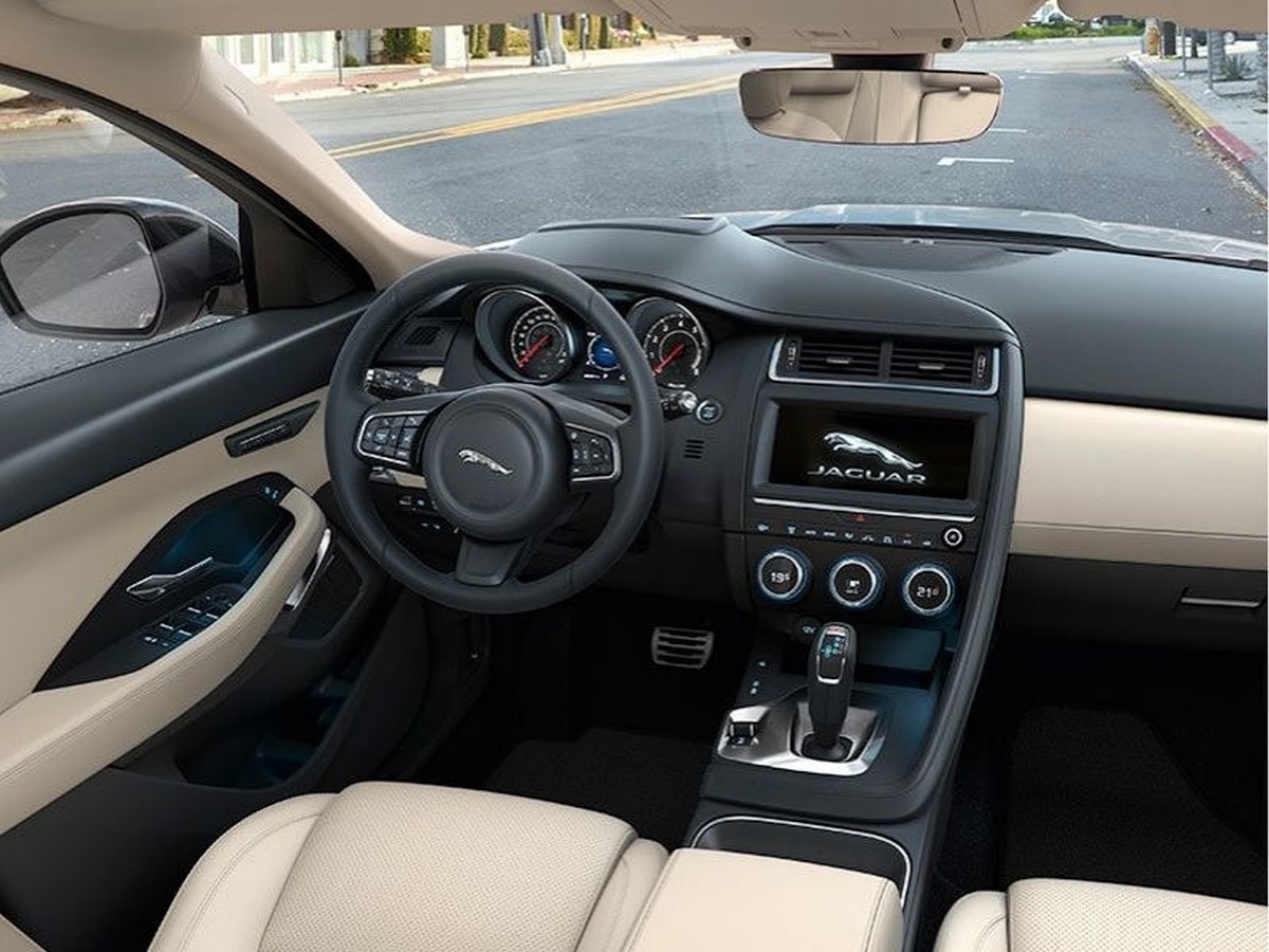 Nội thất xe Jaguar E-Pace