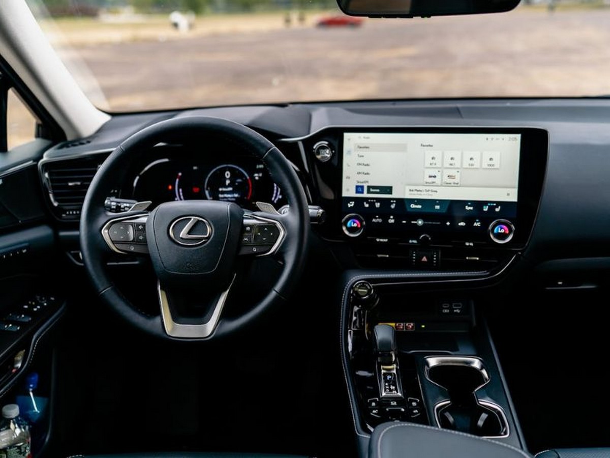Nội thất xe Lexus NX